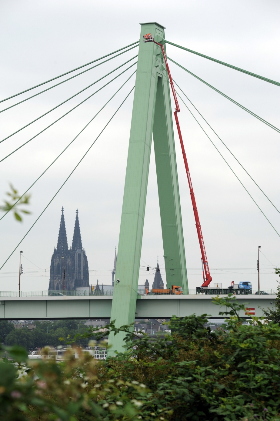 Steiger T 720 Severinsbrücke