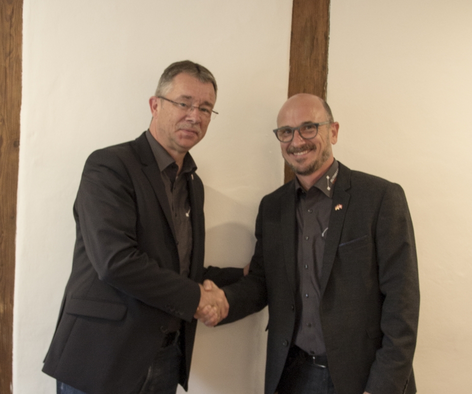 Abbildung 2: (v.l.n.r.) Rolf Kulawik (Verwaltungsratspräsident) und Roger Löhrer (Geschäftsführer der RUTHMANN Schweiz AG) (5724)