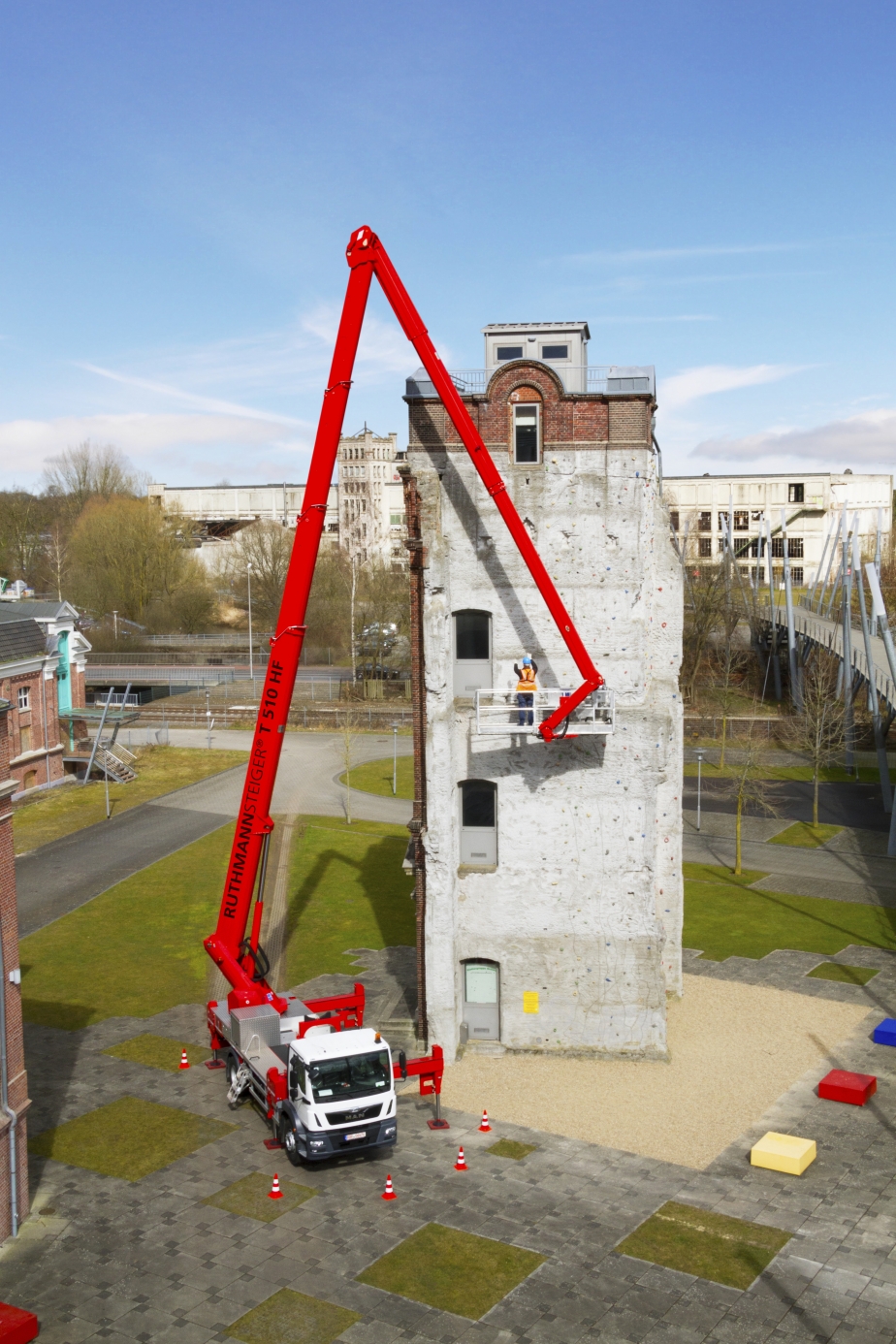 T_510_HF_LKW-Arbeitsbühne