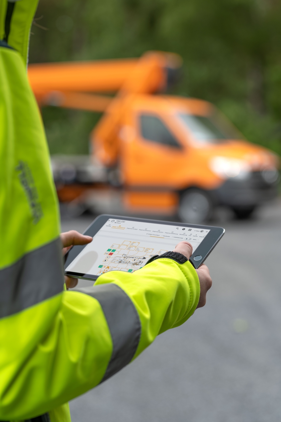 Das neue Ruthmann Technology Connect liefert alle Fahrzeugdaten in Echtzeit und ermöglicht eine schnelle und präzise Fehlerbeseitigung. 