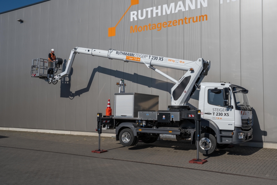 RUTHMANN STEIGER T 230 XS LKW-Arbeitsbühne Seitenansicht