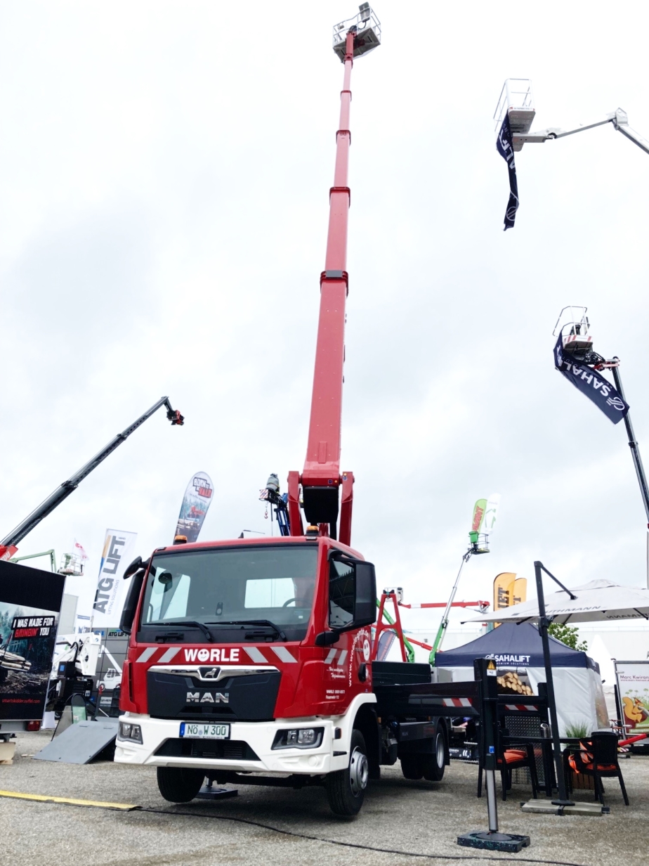 Baumpflegetage 2024 RUTHMANN STEIGER T 300 XS von Wörle