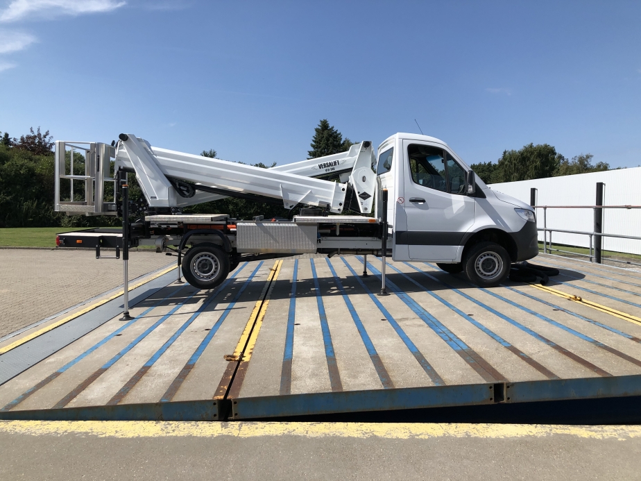 VERSALIFT VTX 240 G3