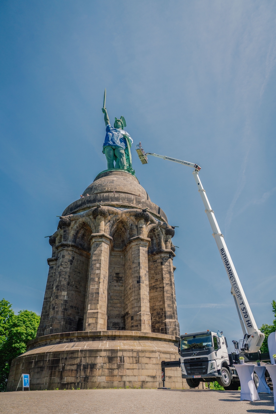 RUTHMANN STEIGER T 570 HF am Hermannsdenkmal. Foto: Stefan Brückner