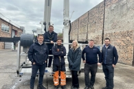 Das Team von Palmer & Co. steht vor dem neuen STEIGER® T 570 HF : v.l.n.r. Nic Palmer, Graeme Palmer, Steven Gerrard, Mandy Wood, Robert Bill, James McCraw